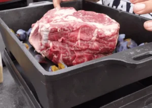 PULLED BEEF im DUTCH OVEN